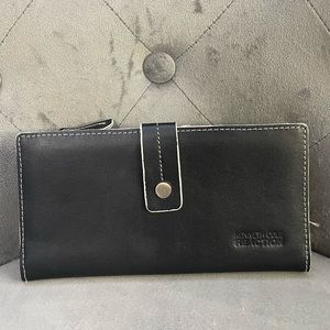 Kennethcole Reaction Wallet